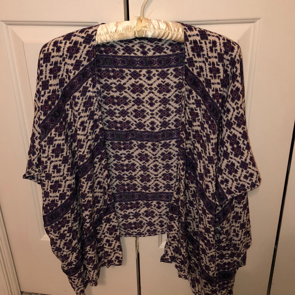 Brandy Melville fashion cardigan